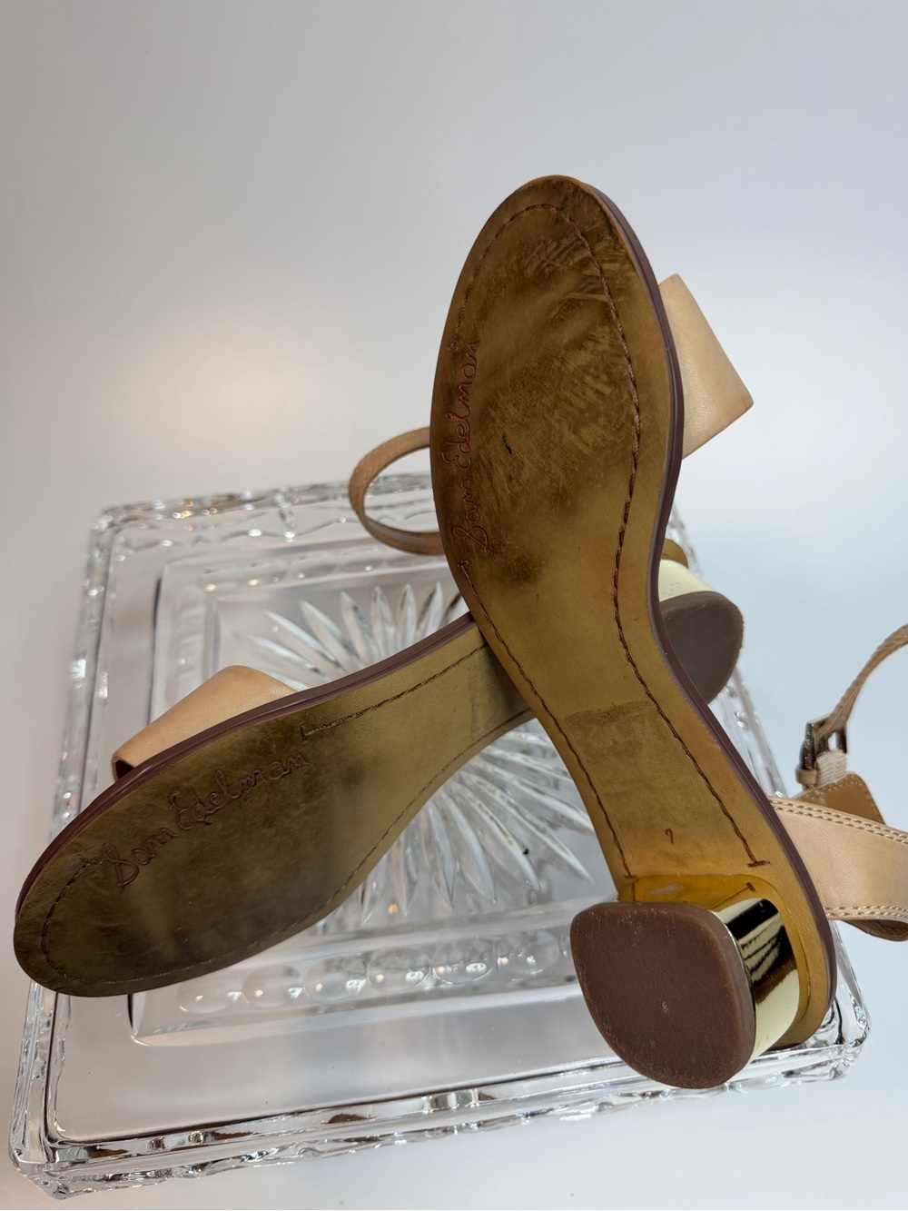 Sam Edelman Teri FF Beige Leather gold Block Heel Sandals - Women 7 - Picture 6 of 8